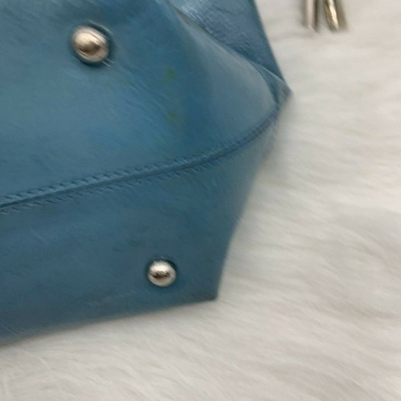 Tod's Vertical Restyled D-Bag Patent Leather Purse - Picture 5 of 16